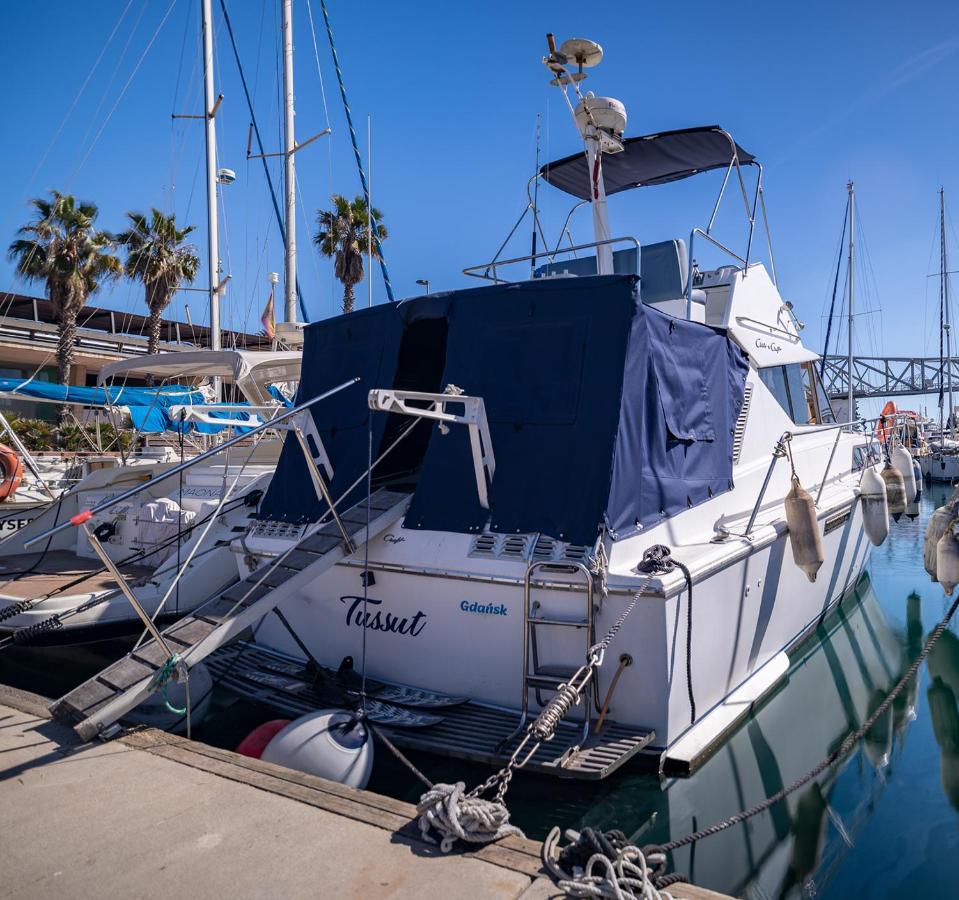 Hotel Spacious And Charming Boat In Port Forum à Sant Adrià de Besòs Extérieur photo